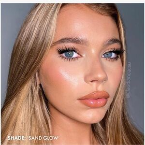 Iconic London Radiance Booster "Sand Glow" NIB